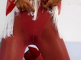 Deutsche Blonde Milf In Strumphose Dirty Talk Selbstbefriedigung Mit Dildo