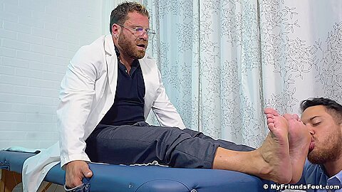 Dr Riley Fucks Dan's Feet - Riley