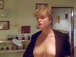 ERIKA ELENIAK