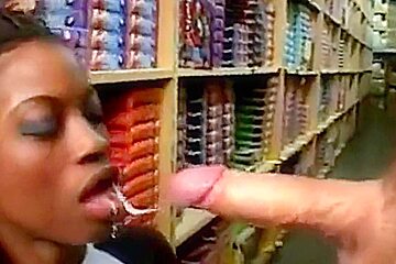 Ebony Get Dp Gangbang In Warehouse