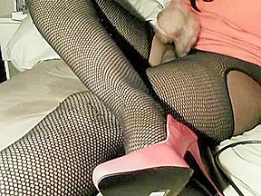 Ebony Sissy Self-Facial