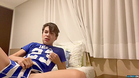 Edging Up A Good Twink Load - Danny Bianchi