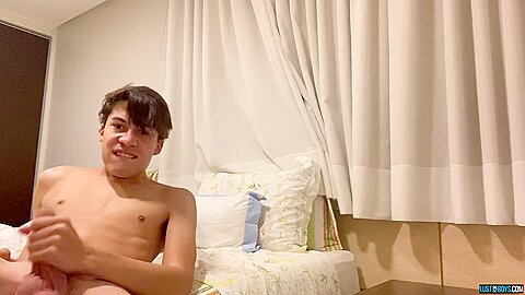 Edging Up A Good Twink Load - Danny Bianchi