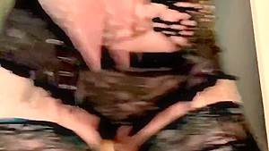 Elecktra AssStar fucks herself DP
