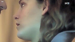 Evangelia Randou & Ariane Labed - Attenberg (2010)