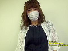 Fabulous Chick In Mask Servicing Rigid Shaft In Bed