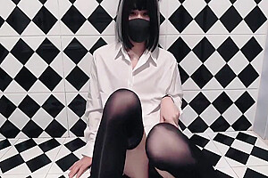 Fallen Cat Girl Crossdresser 5 Min