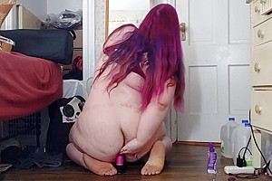 Fat Bbw Tranny Fucks Ass With Dildo On Floor
