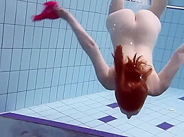 Fat teen 18+ underwater shows her bouncing body
