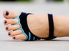 Feet 041 - Accentuating Her Long Toes