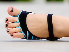 Feet 041 - Accentuating Her Long Toes