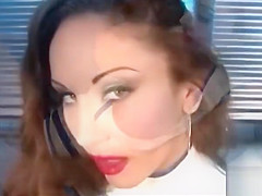 Fetisch Model Jewell Marceau masturbiert in ihrem sexy Latex
