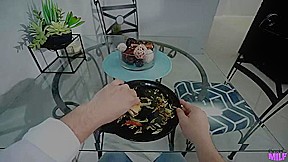 Filling The Hole In Stepmoms Life - S6:E3 - Brattymilf