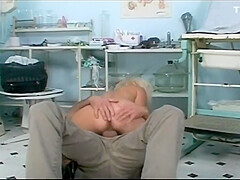 Frauenarzt Dr Fotzenglotz (ganzer Film)