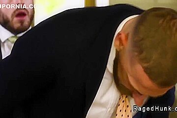 Gay Mogul Anal Fucks Realtor In An Empty Property 6 Min With Zac Johnson