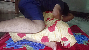 Ghar Me Soyi Jawan Bhabhi Gori Banake Choda