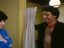 Girlfriends (1983)