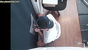 Gloryhole barebacked DILF sucks cock in amateur home video