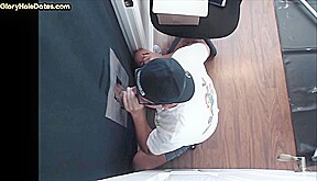 Gloryhole barebacked DILF sucks cock in amateur home video