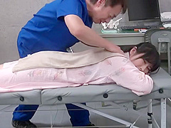 Gns-042 猥褻施術鍼灸接骨院 イカセ整体 媚薬てイキ飛ひエヒそりアクメ
