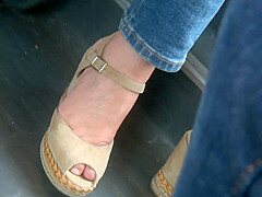 Gorgeous Mature Feet In Wedges Heels