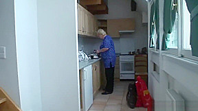 Granny Bet - Raw sex after shopping- Ilona Gabrielova