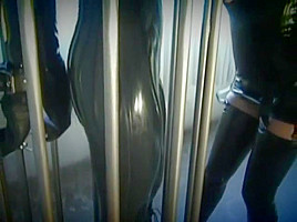 GwenMedia Isabella's Toy