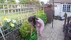 HOT SEX GIRL WATERING IMPLANTS 2