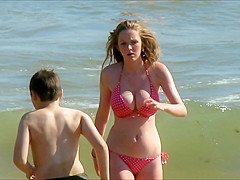 HUGE rack on bikini teen 18+!