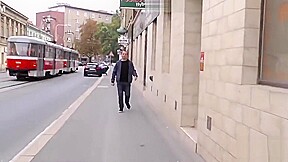 HUNT4K  Curious man approached fighting couple to buy   