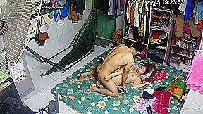 Hackers use the camera to remote monitoring of a lover's home life 611