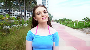 Hairy Pussy Beauty Bangs Outdoor
