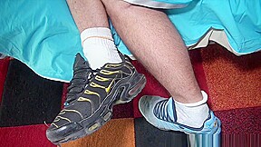 Hard sneaker fetish submission by badboy in jogging - FrenchHolesCreampied