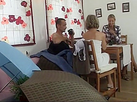 Hd hot oral threesome
