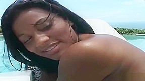 Heavenly brunette Brazilian teenage tart Janaina blows the cock in the open