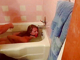 Hogtie Challenges 4 Bathtub Freakout - Ashley Lane