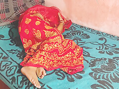 Honey Moon In Sasur Ne Bahu Ko Suhagraat Wale Din Chod Dala - Indian Girl Sex