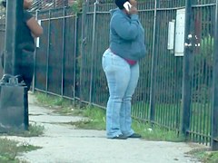Hood Hips looking at apt