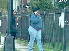 Hood Hips looking at apt