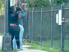 Hood Hips looking at apt