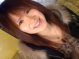 Horny slut Honey Runa receives facial cumshot