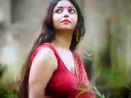 Hot Bengali girl with Massive Figure