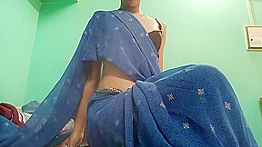 Hot Girl In Saree New Video