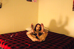 Hot Trans Girl Does Dp With Toys