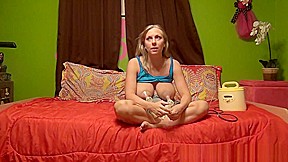 Hot blond Brittany at home pumping