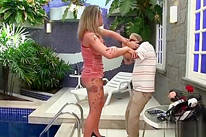 Hot shemale bareback with cumshot