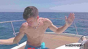Hung Young Brit Gran Can Boat