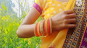 Indian Outdoor Milk Sex Beauty Ne Khet Me Jakar Maja Kiya