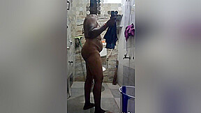 Indian Tamil Maid Bathing Infront Of Owner