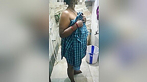 Indian Tamil Maid Bathing Infront Of Owner